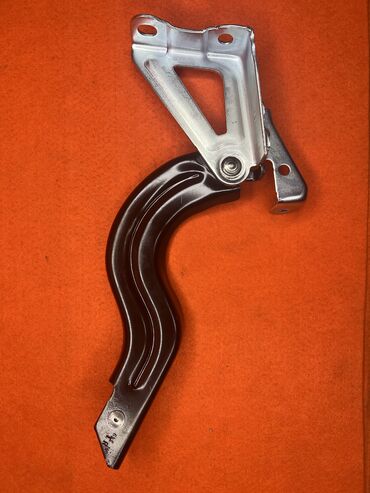 Капоты и комплектующие: Петли капота Toyota — 6