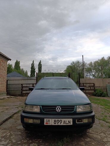 пассат обмен 2107: Volkswagen Passat Variant в зеленом цвете. Универсал с рейлингами на