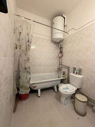 Комнаты: 27 м² — 3