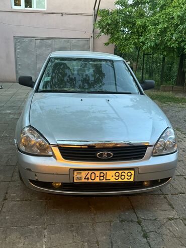 khazar avtomobil: VAZ (LADA) Priora: 1.6 l | 2007 il | 330703 km Sedan