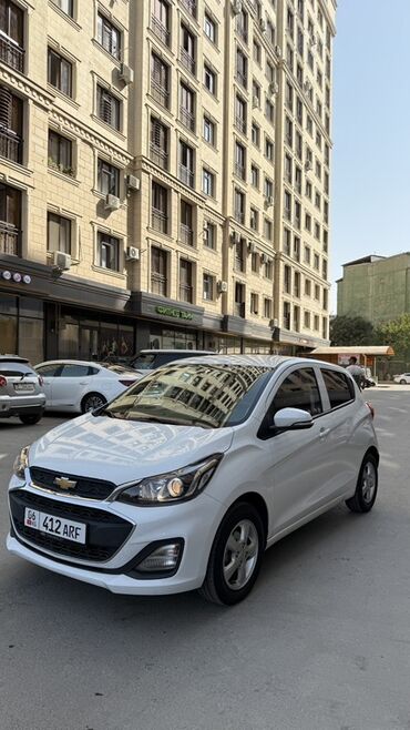купить бронированную машину: Chevrolet Spark: 2021 г., 0.1 л, Вариатор, Бензин, Хэтчбэк