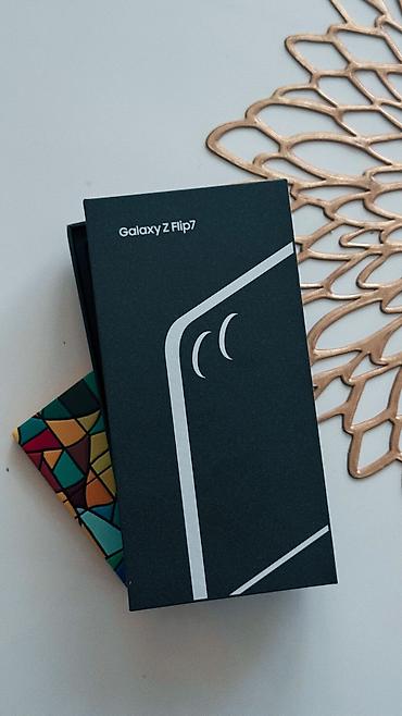 samsung z fold 1: Samsung Z Flip, rəng - Qırmızı, İki sim kartlı — 8