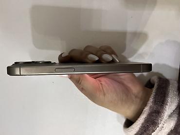 iphone 132: IPhone 15 Pro, 128 GB, Natural Titanium — 3