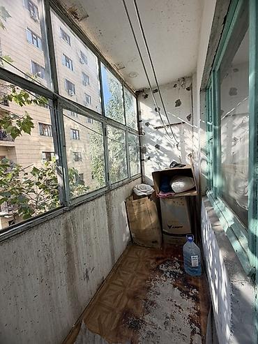 продаю однокомнатную: 1 комната, 37 м², Джал-29 105 серия, 4 этаж — 3