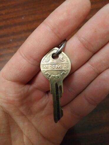 кпп москвич: Куплю ключи с надписом МЗМА, МосквичМ 402 М 403 М 407 М 410 М 423