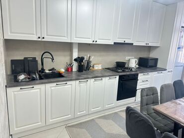 каракол квартира долгосрочное: 2 бөлмө, Менчик ээси, Чогуу жашоосу жок, Толугу менен эмереги бар