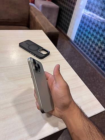 duymeli telfonlar: IPhone 15 Pro, 256 GB, Gümüşü, Face ID — 4