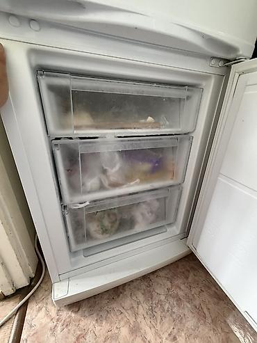 indesit: Холодильник Indesit, Б/у, Двухкамерный, 60 * 165 * 42 — 3