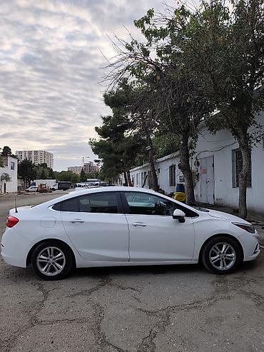 cruze 2012: Chevrolet Cruze: 1.4 l | 2017 il 265700 km Sedan — 3