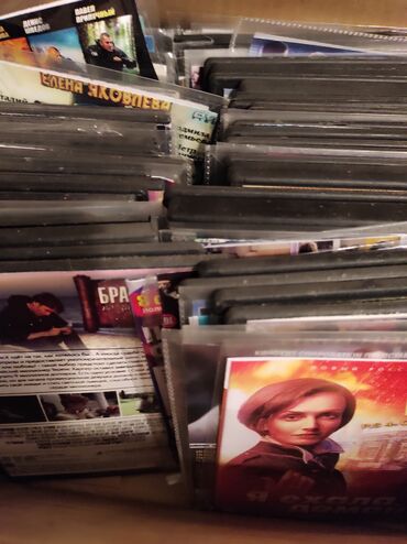 Динамики и колонки: Колонки 4500 сом пишите остальное отвечу — 7