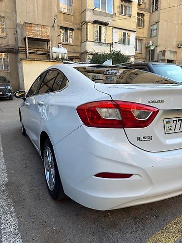 cevrolet cruz: Chevrolet Cruze: 1.4 l | 2017 il 190000 km Sedan — 6