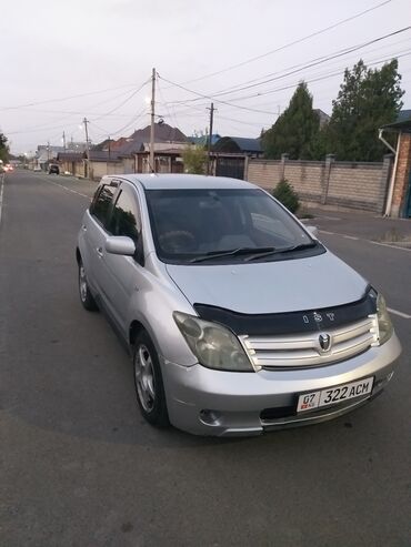 Toyota: Toyota ist: 2003 г., 1.3 л, Автомат, Бензин, Хэтчбэк