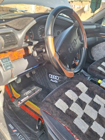 Audi: Audi A6: 1996 г., 2.6 л, Механика, Бензин, Седан — 5