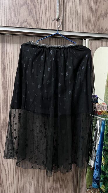 Kardiqanlar, jaketlər: Вещи продаются срочно! Если будите брать много,сделаю хорошую скидку — 23