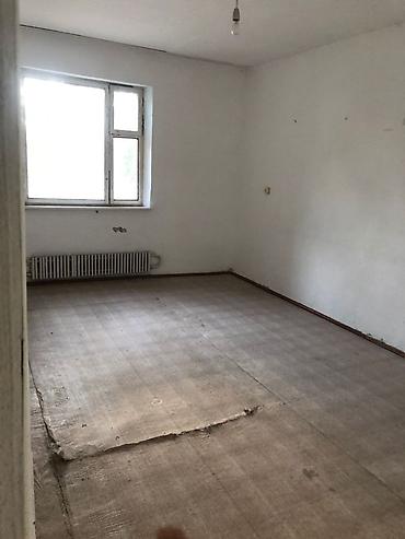 7 микра район: 3 комнаты, 72 м², 1 этаж — 3