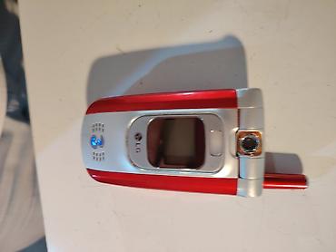 plafonska ventilacija: LG preklopni mobilni telefon (crveno‑srebrni), sa spoljnim ekranom i — 2