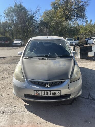 Honda: Honda Fit: 2002 г., 1.3 л, Автомат, Бензин, Хэтчбэк