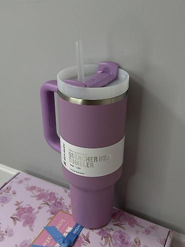 выбор: Термокружка Stanley The Quencher H2.0 Tumbler, 40 oz (1,18 л) Топовые — 3