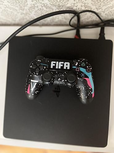 Video oyunlar və konsollar: PlayStation 4 satılır. Heç bir texniki problemi yoxdur, normal — 2