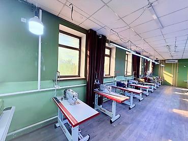 магазин тканей: Помещение с производственным оборудованием, подходящее для швейного — 2