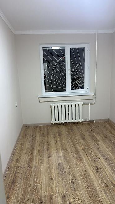 flat osh: 2 комнаты, 43 м², 10 мкр 104 серия, 1 этаж, Свежий ремонт — 2
