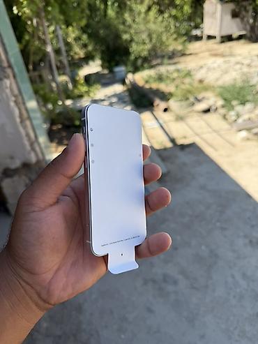 Apple iPhone: IPhone 12 mini, Ağ, Simsiz şarj — 12