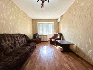 английский квартал квартиры: 1 бөлмө, 30 кв. м, 104-серия, 2 кабат, Евроремонт