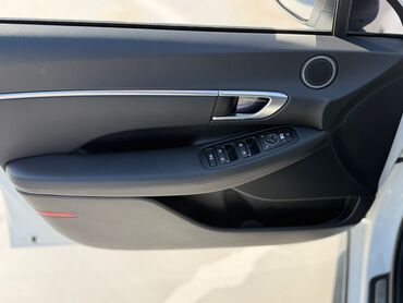 Hyundai: Hyundai Sonata: 2019 г., 2 л, Автомат, Бензин, Седан — 20