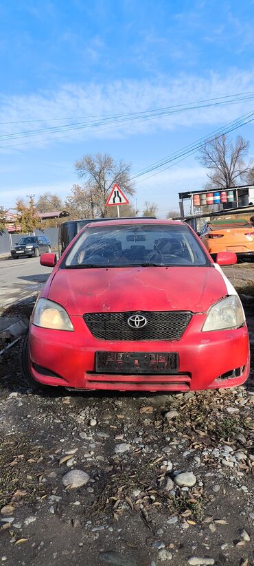 Toyota: Toyota Corolla: 2003 г., 1.6 л, Механика, Бензин, Хэтчбэк