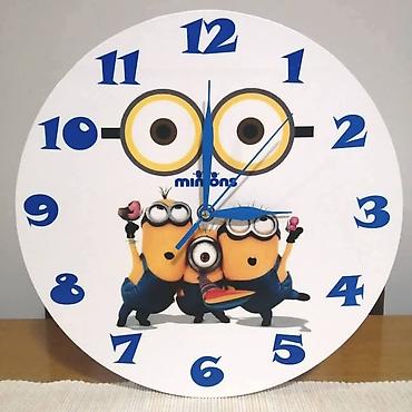 Satovi za kuću: Ima vise velicina. Okrugli 28,5 cm. precnik 2400 din. 27x35 cm.2400 — 9