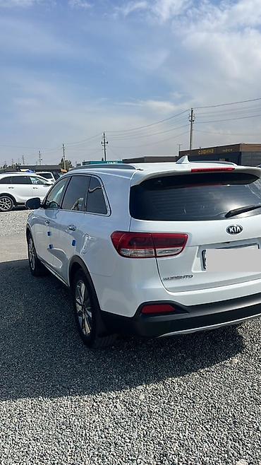 Kia Sorento: 2016 г., 2.2 л, Автомат, Дизель, Внедорожник