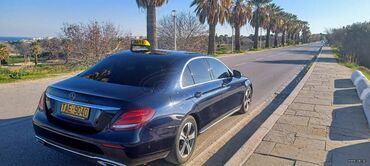 Mercedes-Benz: Mercedes-Benz E 220: 2 l. | 2018 έ. Λιμουζίνα — 4