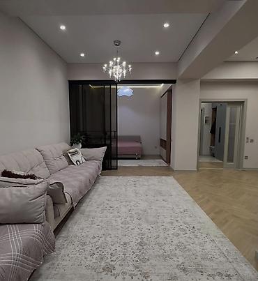 Спальные гарнитуры: Продается 2 ком кв.(переделенная на 3 студии ) 80 кв.м. Адрес; Шота — 8