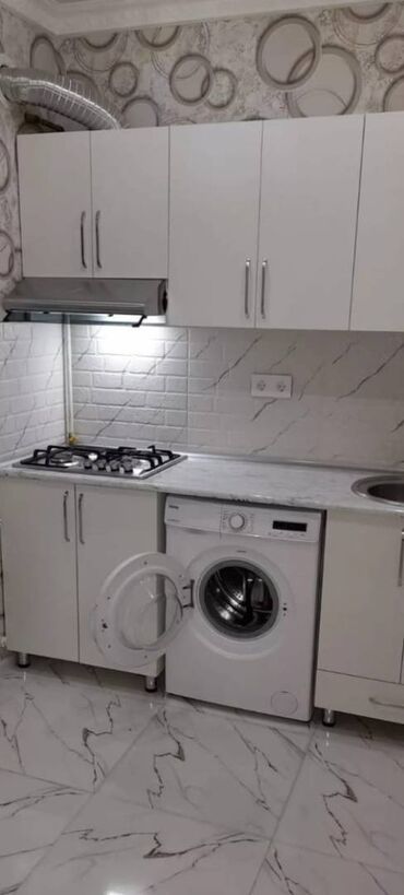 Uzunmüddətli kirayə mənzillər: Nəsimi metrosu yaxınlığında,5 mərtəbənin,5-ci mərtəbəsində,2 — 3