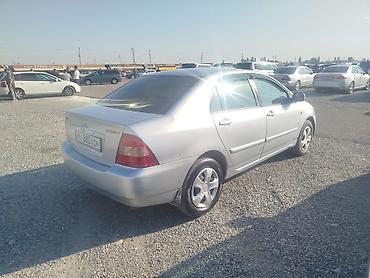 дви: Toyota Corolla: 2002 г., Автомат, Бензин, Седан — 2