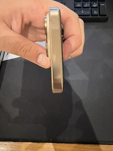 telfon kabroları: IPhone 16 Pro, Qızılı, Face ID — 4