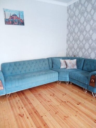 Divanlar: Künc divan, İşlənmiş, Açılan, Bazasız, Vеlur parça, Çatdırılma yoxdur