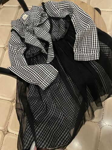 вешалки для одежды напольные оригинальные: Детское платье цвет - Черный