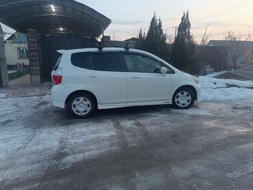 Honda: Honda Fit: 2002 г., 1.3 л, Автомат, Бензин