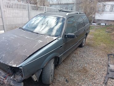 Volkswagen: Volkswagen Passat: 1993 г., 1.8 л, Механика, Бензин, Универсал