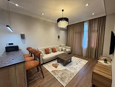 İcarəyə verilir 2 otaqlı yeni tikili 65 m², Gənclik m. Kateqoriya