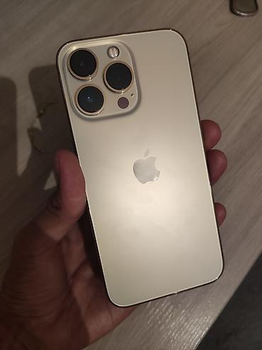 сколько стоит iphone 1: IPhone 13 Pro, Б/у, 256 ГБ, Золотой, Защитное стекло, Чехол, 81 % — 2