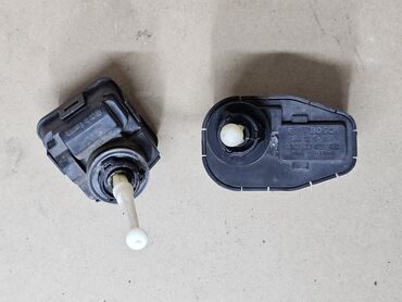 Другие детали системы освещения: Корректор фар BMW E36. ОРИГИНАЛ б/у, из Германии, привозной. Мотор — 9