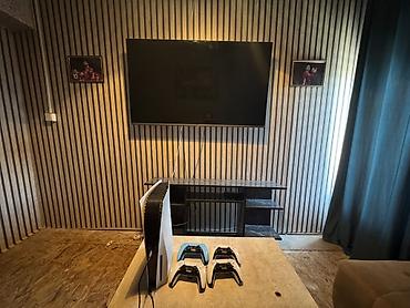 PS5 (Sony PlayStation 5): - Консоль: Sony PlayStation 5 (версия с дисководом). 2шт - — 5