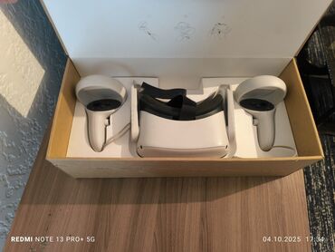 муляж камера видеонаблюдения: Набор виртуальной реальности Oculus Quest (беспроводная гарнитура VR)