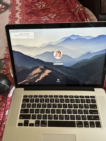 Ноутбуки: Ноутбук, Apple, 8 ГБ ОЗУ, Intel Core i7, Б/у, Для несложных задач