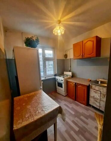 однокомнатная квартира продается: 1 комната, 33 м², 104 серия, 3 этаж, Косметический ремонт