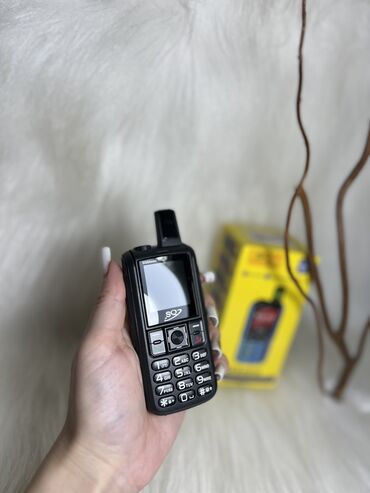 telefon mikrofonları: SQ93 mini
2 sim kart 
Resmi qeydiyatlı