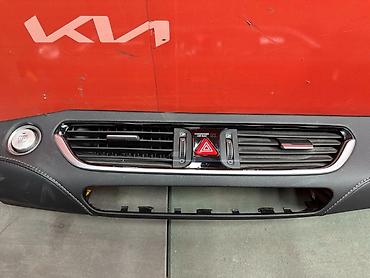 game insight: Накладка на торпедо Hyundai Grandeur IG (L6DB), передняя часть — 2