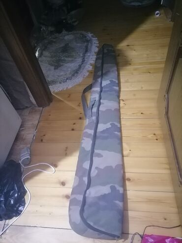 Ovçuluq və balıqçılıq: Ov çantası
Əla. Vəziyyətdə balıq və ov uucun.eladi